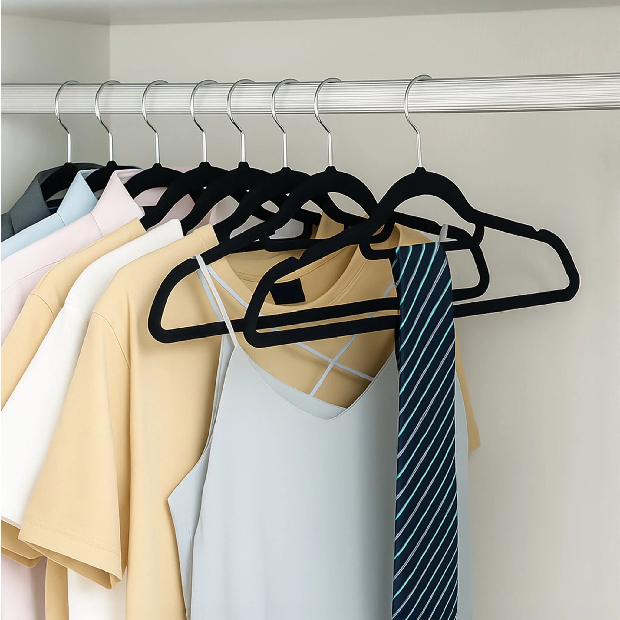 Hangers – Neat & Organized